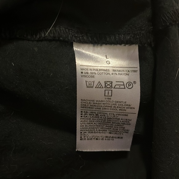 Banana Republic, flutter sleeve blouse, size L - Picture 6 of 6